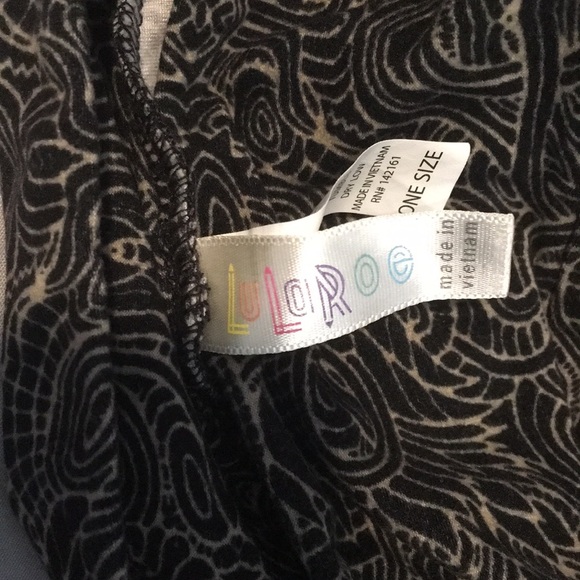 Black and tan print LuLaRoe leggings - Picture 3 of 3